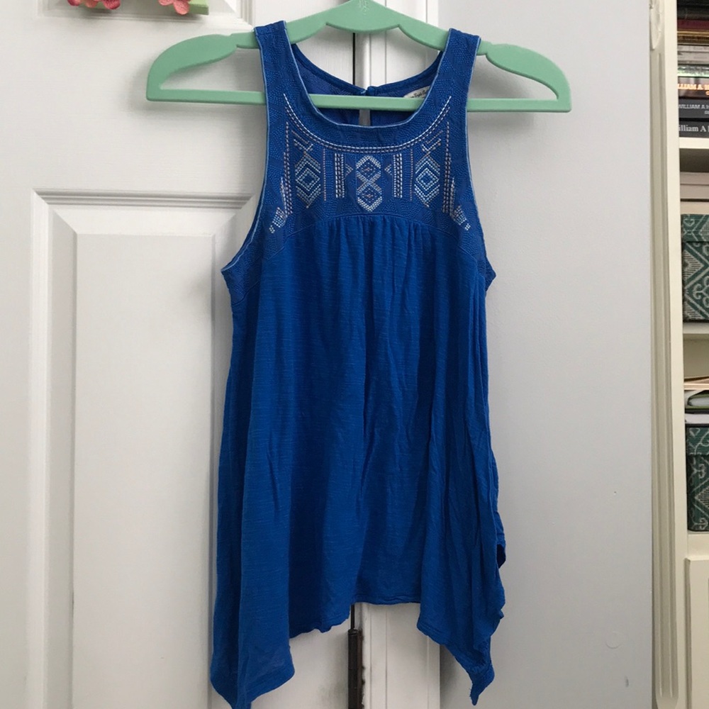American Eagle top